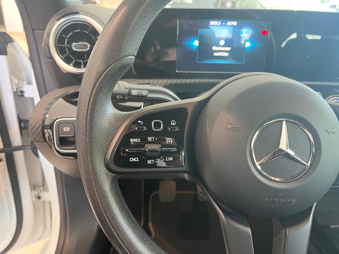 Mercedes-Benz CLA *AHK*Parktronic*Navi*CAM*, миниатюра 22