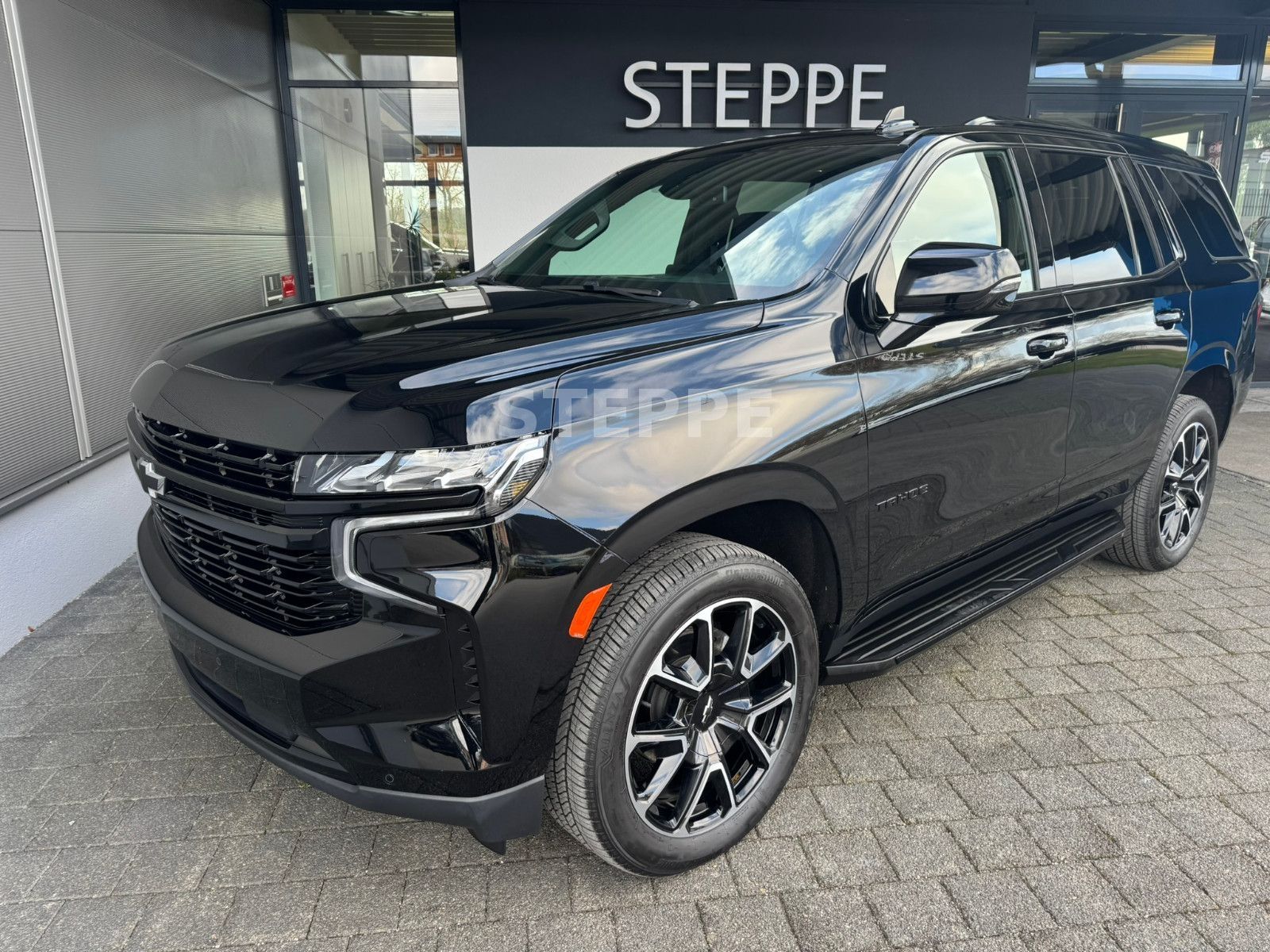 Chevrolet Tahoe 6,2 V8 RST 8-Sitzer  AHK  22"Alu