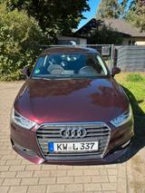 Audi A1 1.4 TFSI - Garagenwagen, wenige Kilometer - Audi A1: Von Privat
