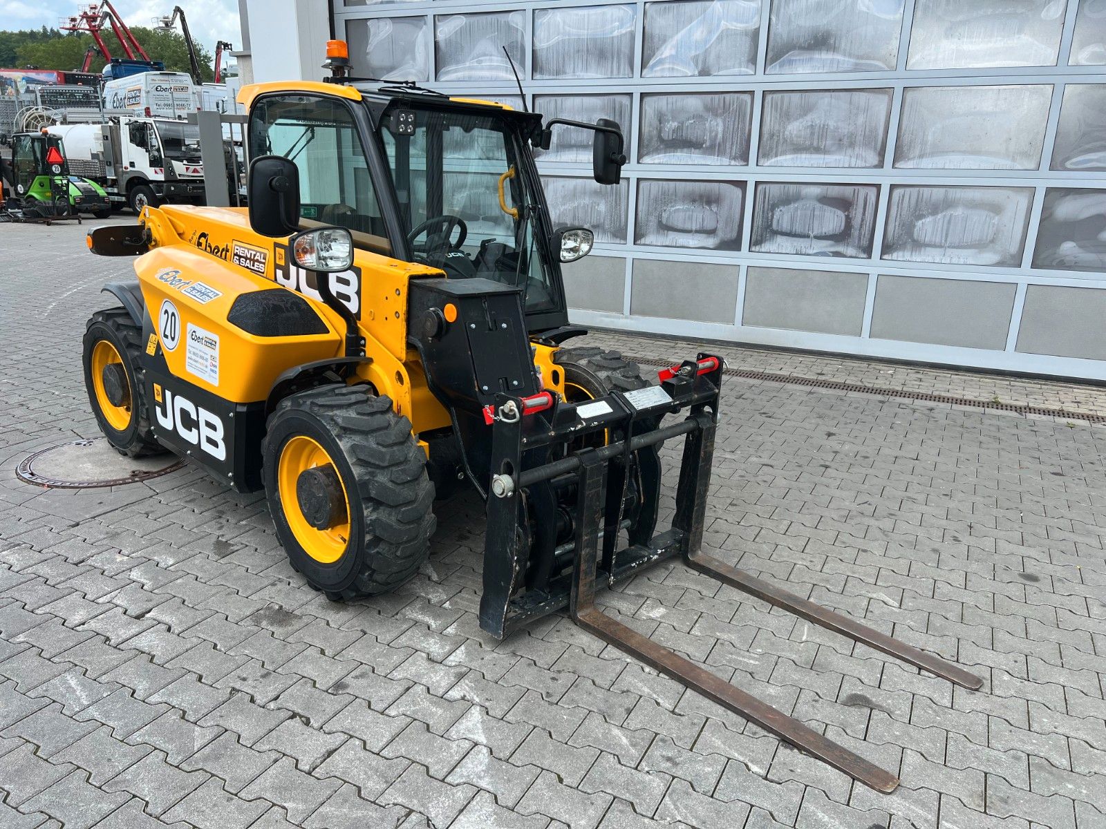 Fahrzeugabbildung JCB 514-40 / nur 270h / 2023 / Gabel & Schaufel