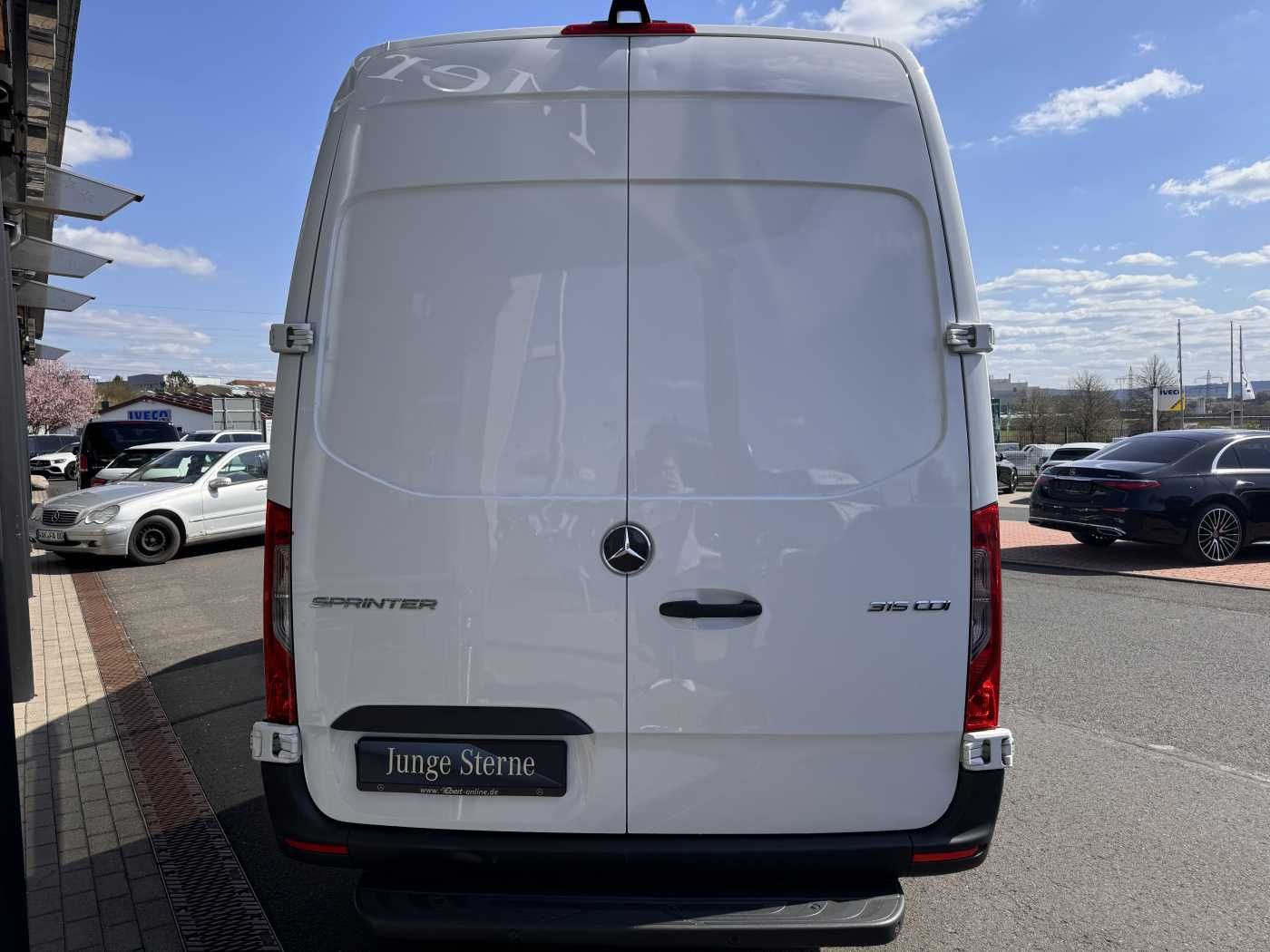 Fahrzeugabbildung Mercedes-Benz Sprinter 315 CDI 4325 Klima 360 Schwing MBUX SHZ