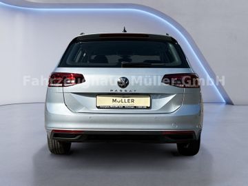 Volkswagen Passat Variant - 4