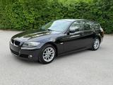 BMW 320d E91 Touring Navi Automatik Bi-Xenon - BMW 320 aus 2011: Kombi