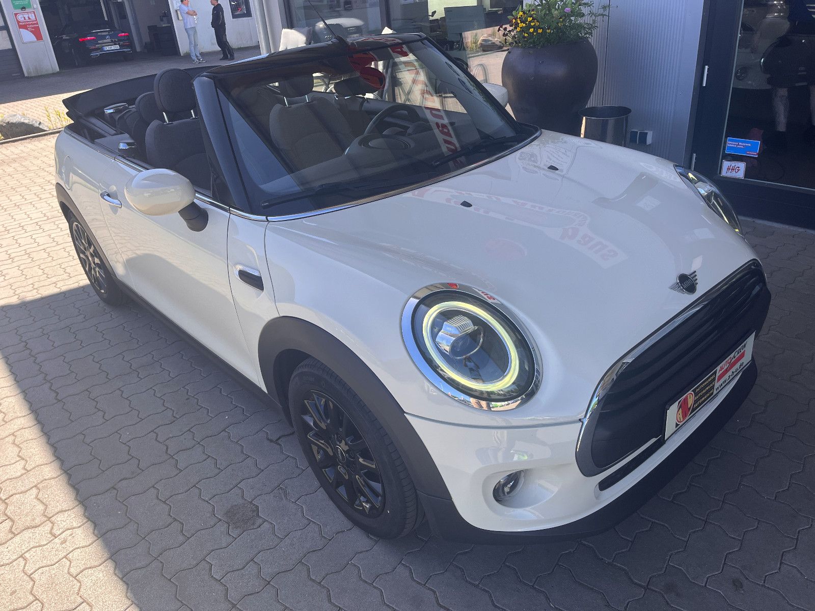 Fahrzeugabbildung MINI One Cabrio