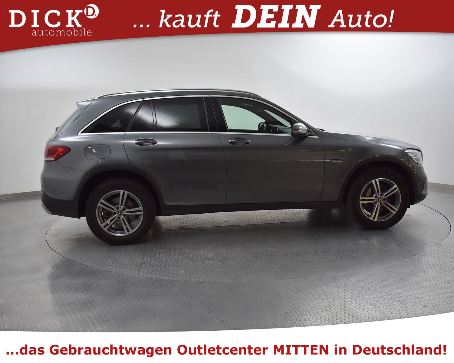 MERCEDES-BENZ GLC300e 4M >PANO+STANDHZ+HEAD+AHK+WIDESC+360+LED - Image 3