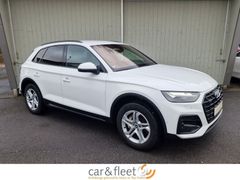 Fahrzeugabbildung Audi Q5 50 TFSIe quattro advanced LED SiHz PDC DAB