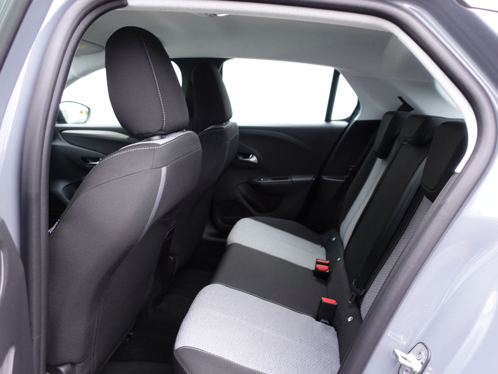 Fahrzeugabbildung Opel Corsa 1.2 Edition Allwetter,Sitzh.,PDC,Kamera
