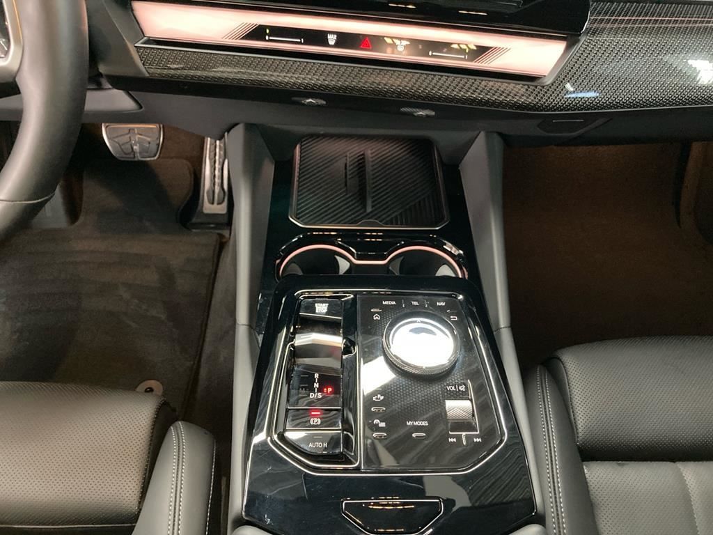 BMW 520 - Bild 12