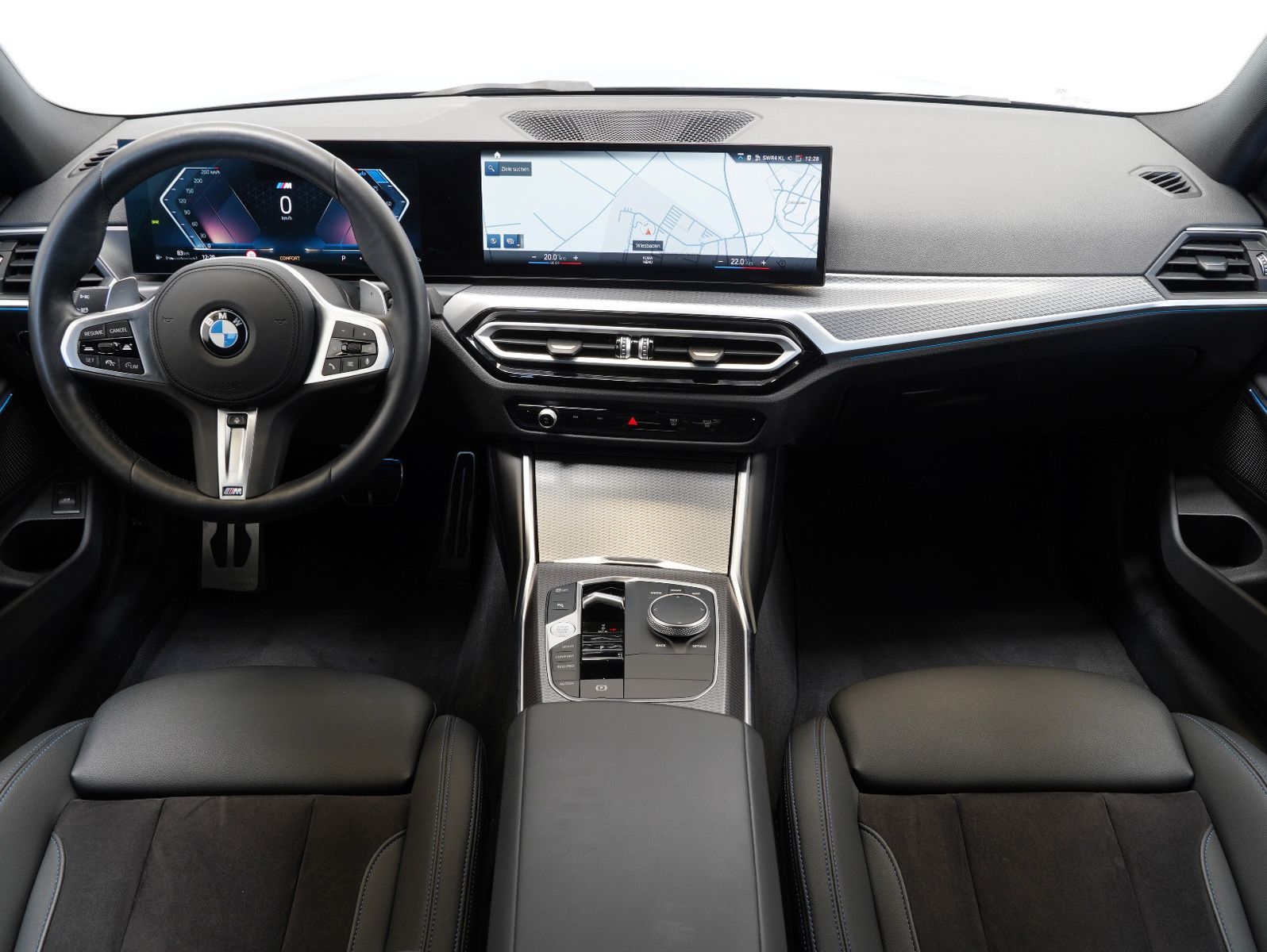 Fahrzeugabbildung BMW 320 d xDrive Touring  M Sport STANDHZG/AHK/19"