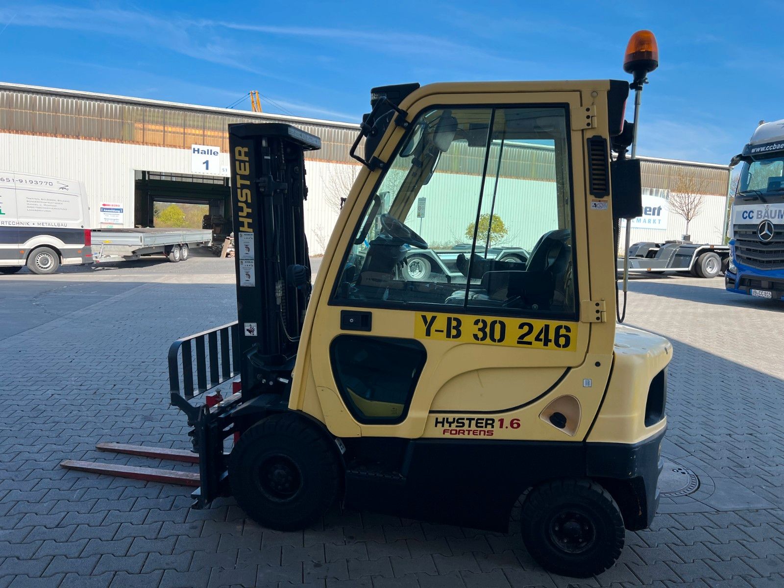 Fahrzeugabbildung Hyster H1.6 FT / Verstellgerät / HH: 4.45m / nur 467h