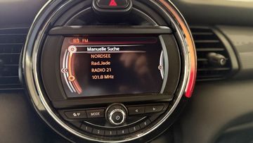 Fotografie 8 des MINI Cooper D