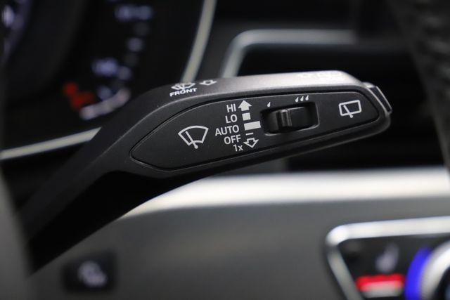 Audi A4 Avant 40TFSI 190PS advanced Virtual ACC LED