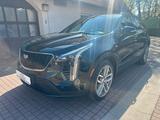 Cadillac XT4 Luxury 4WD*BOSE*HUD*4xSITZHZG+ - Cadillac Gebrauchtwagen in Berlin