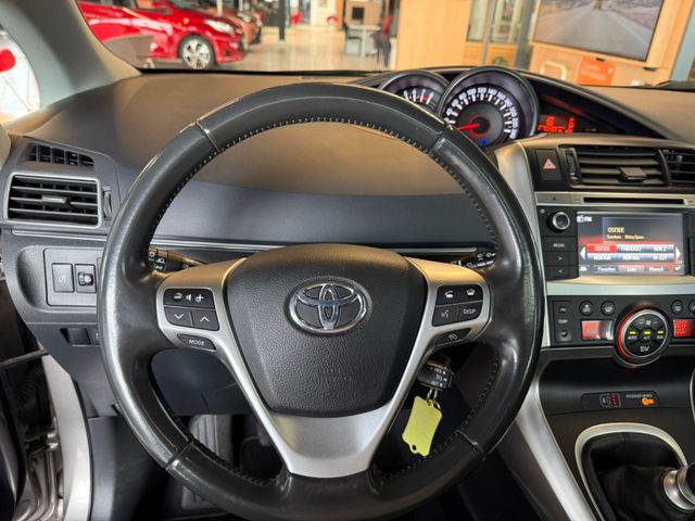 Toyota Verso SkyView Edition