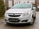 Opel Corsa D Selection "110 Jahre" - Opel Corsa aus 2009 mit Diesel-Antrieb