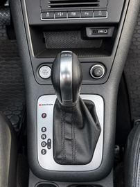 Volkswagen Tiguan - 10