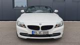 BMW Z4 sDrive20i - - BMW Z4 mit Benzin-Antrieb: Weiß, Cabrio