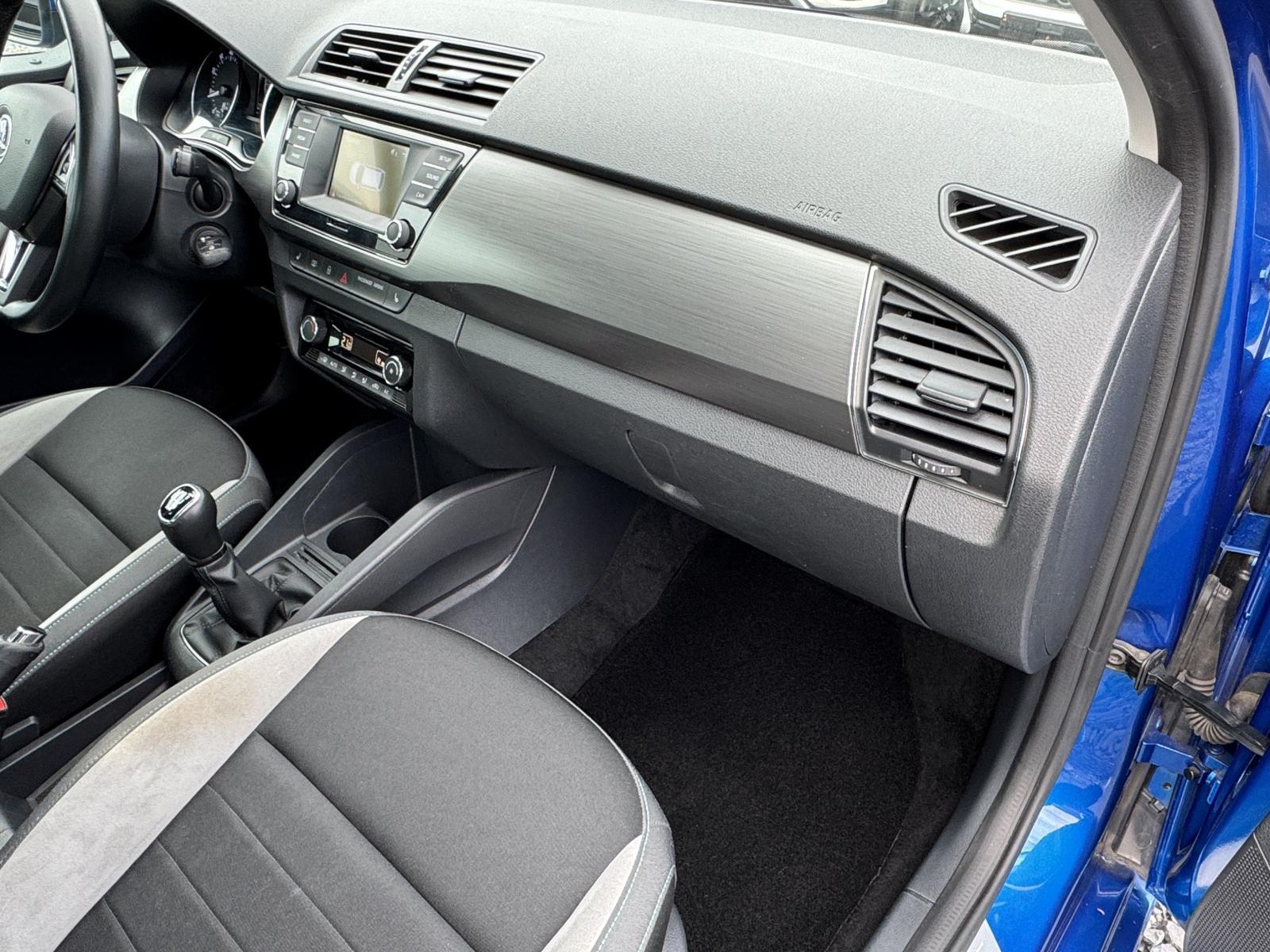 Skoda Fabia Combi 1.2TSI Tempomat PDC Alu16 Sitzhz DAB