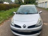 Renault Clio 1.4 Tüv 03-27 guter Zustand G... - Renault Clio: R27