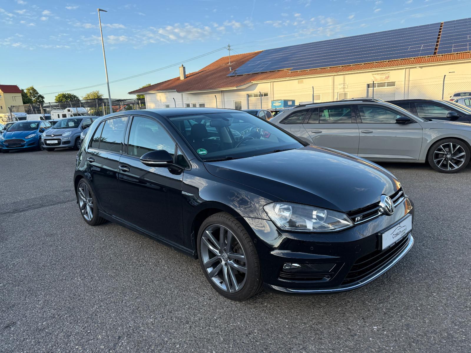 Volkswagen Golf 1.4 TSI  CUP R-LINE*NAVI*KLIMA*SHZ*PDC*CAMA