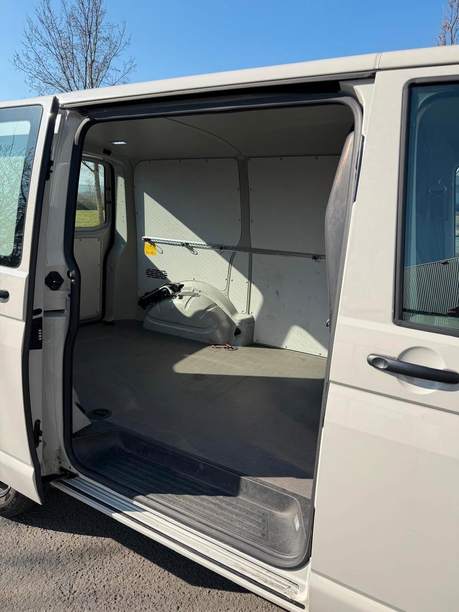 Volkswagen T6 Transporter 2.0 TDI L1H1 "1.Hand"
