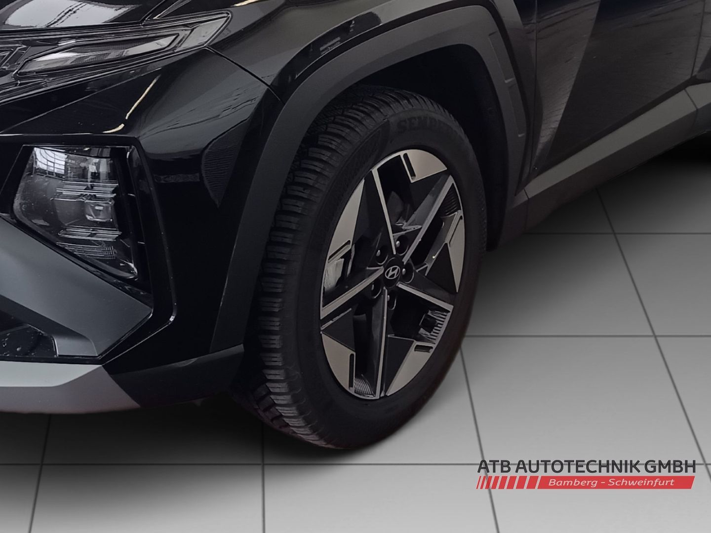 Fahrzeugabbildung Hyundai Tucson Trend 1.6 T-GDI PHEV 6-AT 4WD Navi LED El