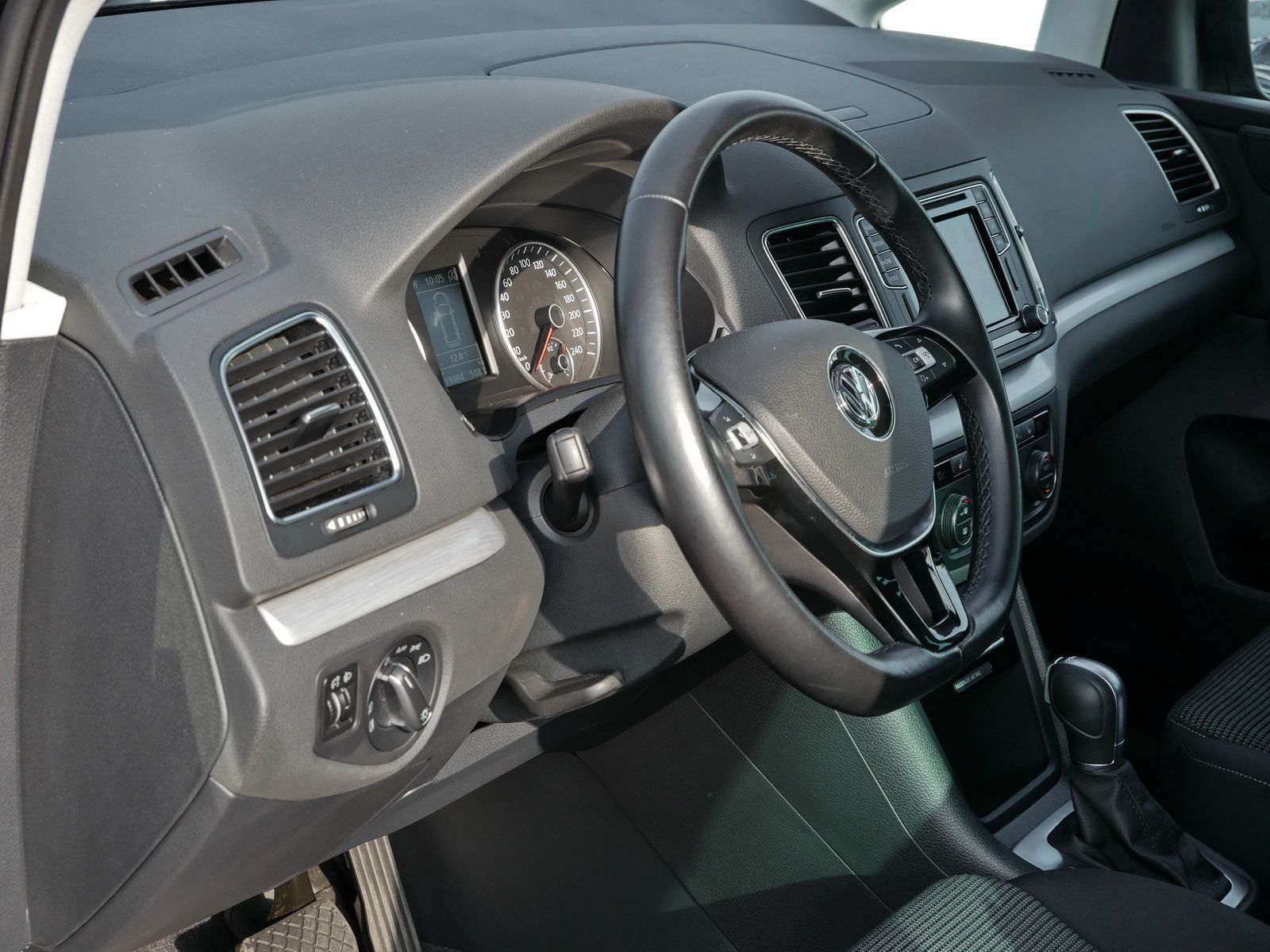Volkswagen Sharan - Bild 18