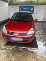 Renault Clio 1.5 DCI 101PS Tüv Klima DPF - Renault Clio aus 2003 mit Diesel-Antrieb
