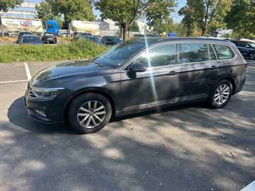 Volkswagen Passat Variant - 7