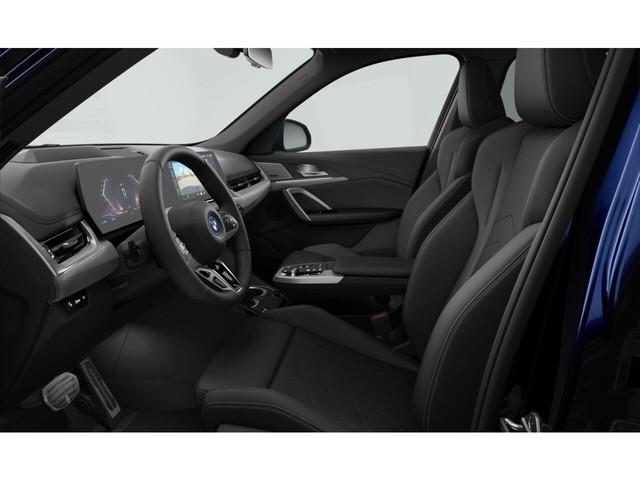 BMW iX1 xDrive30 Driving Assistant Pro Head-Up harma