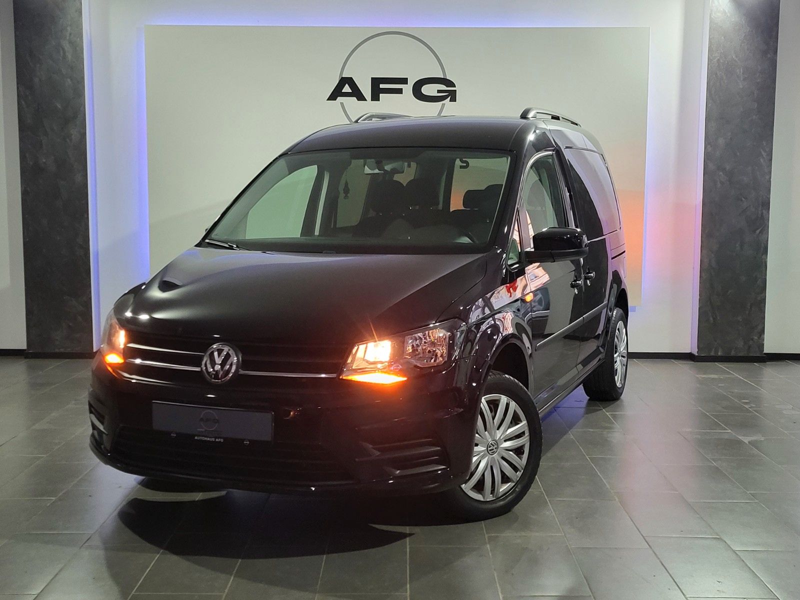 VW Caddy Trendline BMT*AUTOMATIK