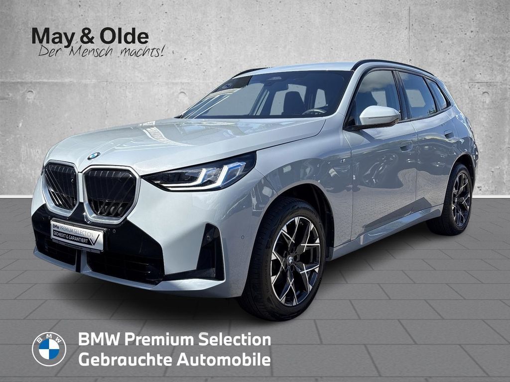 BMW X3 — hlavná fotografia