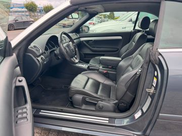 Audi A4 - 8