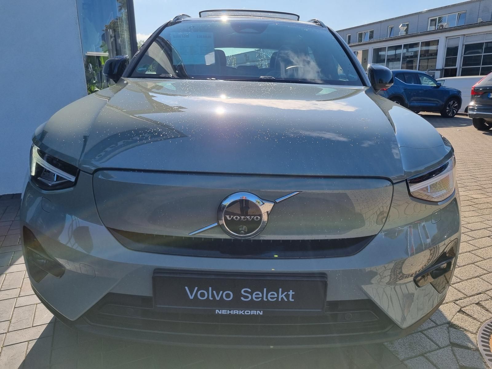 Fahrzeugabbildung Volvo XC40 Recharge Single Ext. Ultimate 'Glasdach'
