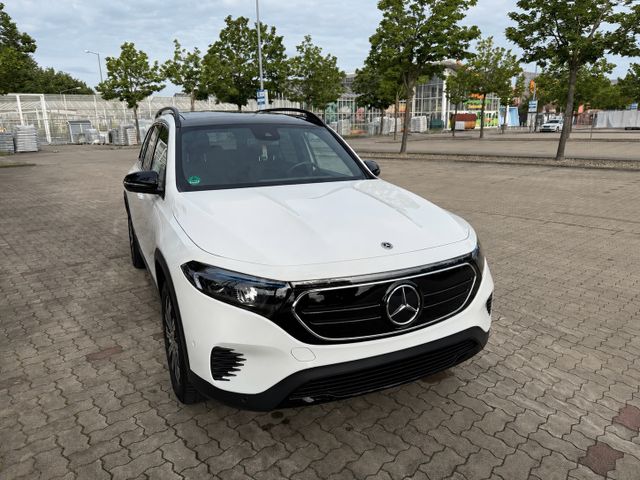 MERCEDES-BENZ Mercedes-Benz EQB 250 Progressive | Panorama |