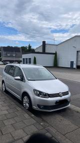 Volkswagen Touran 2.0 TDI LIFE BlueMotion Technology LI... - Volkswagen Touran: TDI Bluemotion