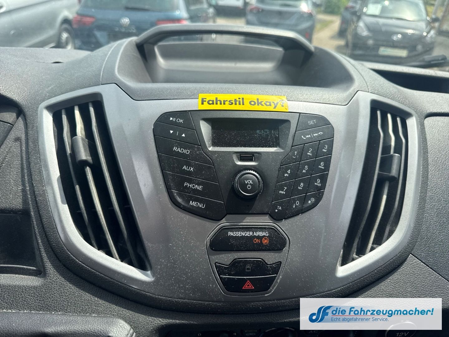 Fahrzeugabbildung Ford Transit Kombi 350 L3 Klima, Standheizung Trend *