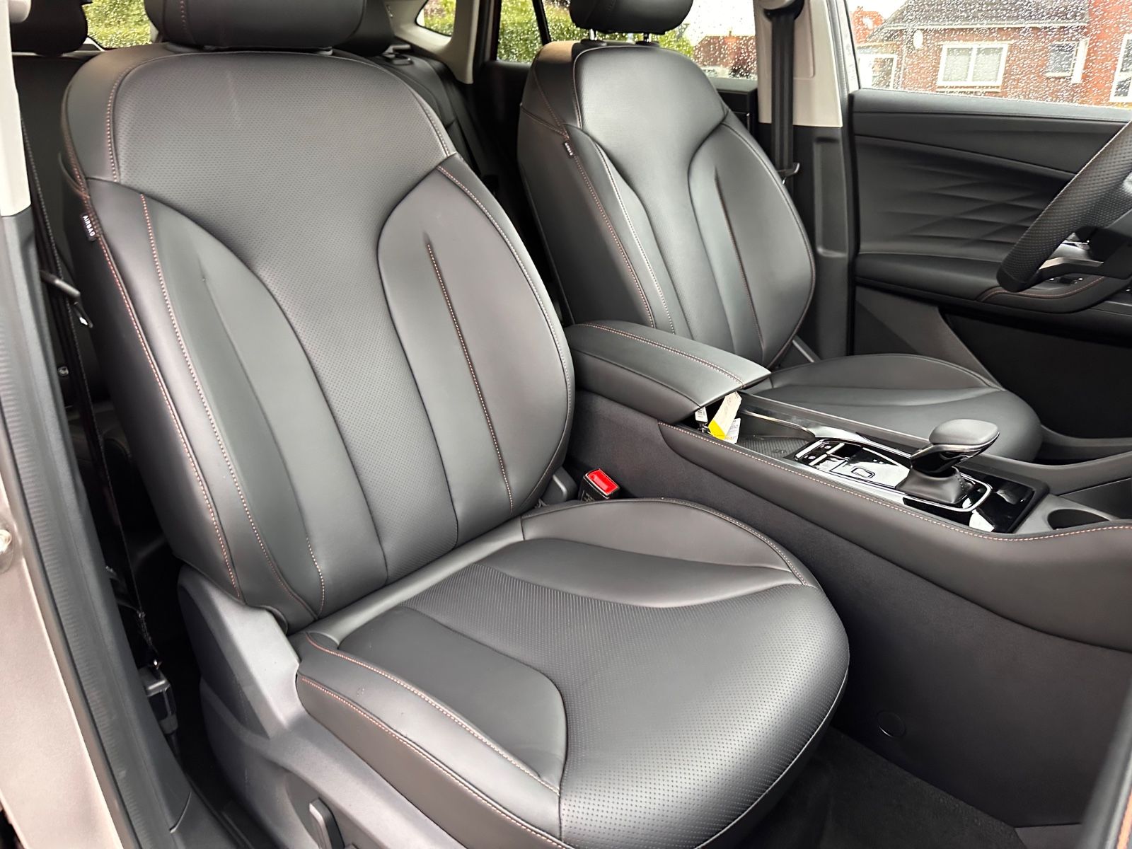 Fahrzeugabbildung MG HS 1.5 Luxury Hybrid APP/Navi/Kamera/Totwinkel