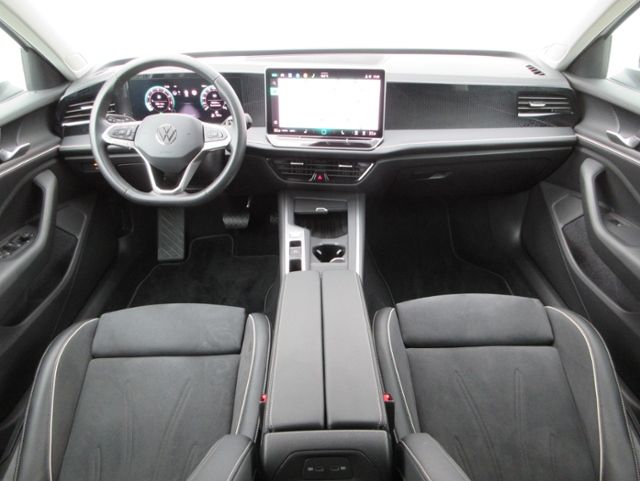 Passat Variant 1.5 eTSI DSG IQ.DRIVE/AHK/LED/NAV
