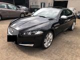 Jaguar XF 3.0 Kompressor AWD - Jaguar XF mit Benzin-Antrieb: Limousine, 3.0