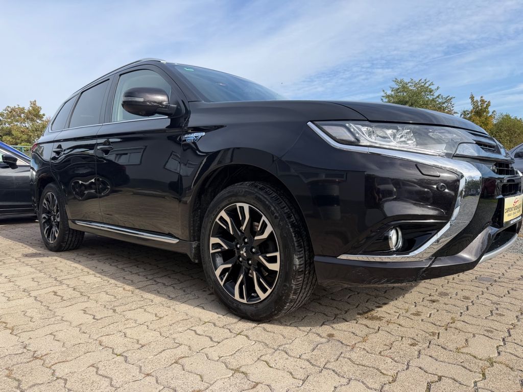 Image of Mitsubishi Outlander