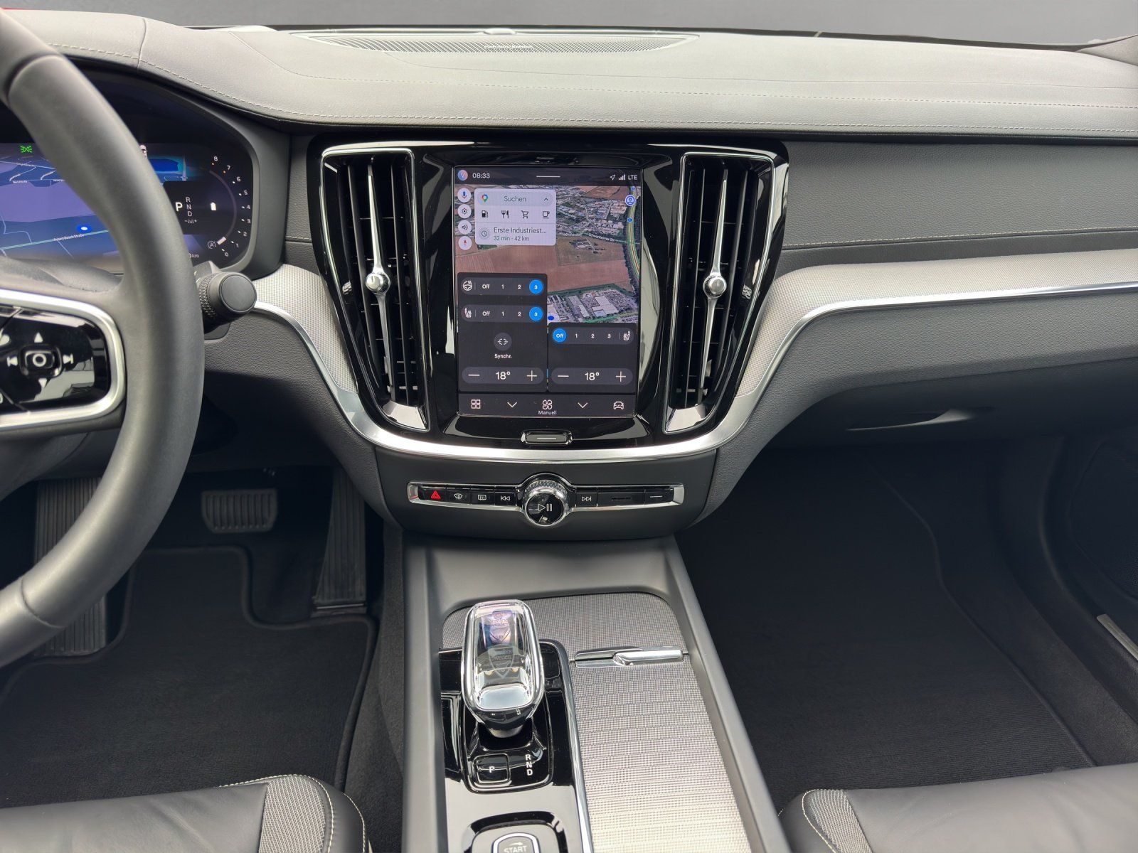 Fahrzeugabbildung Volvo S 60 B5 AWD Ultimate Dark Aut./360°/ACC/ST-HZG/