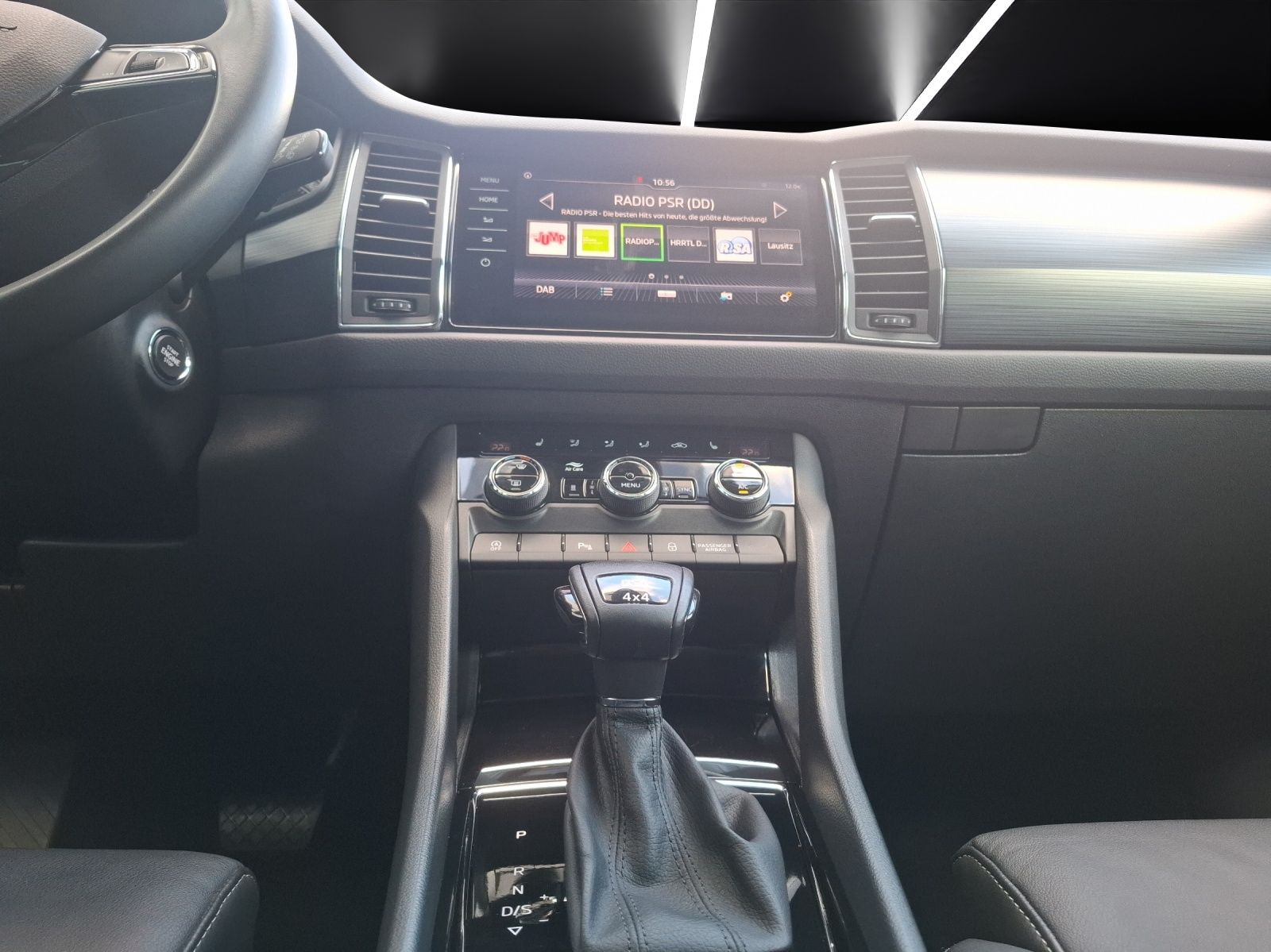 Fahrzeugabbildung SKODA Kodiaq TDI Soleil DSG 4x4 Standhzg. LED Navi Led