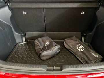 Toyota Yaris - 6