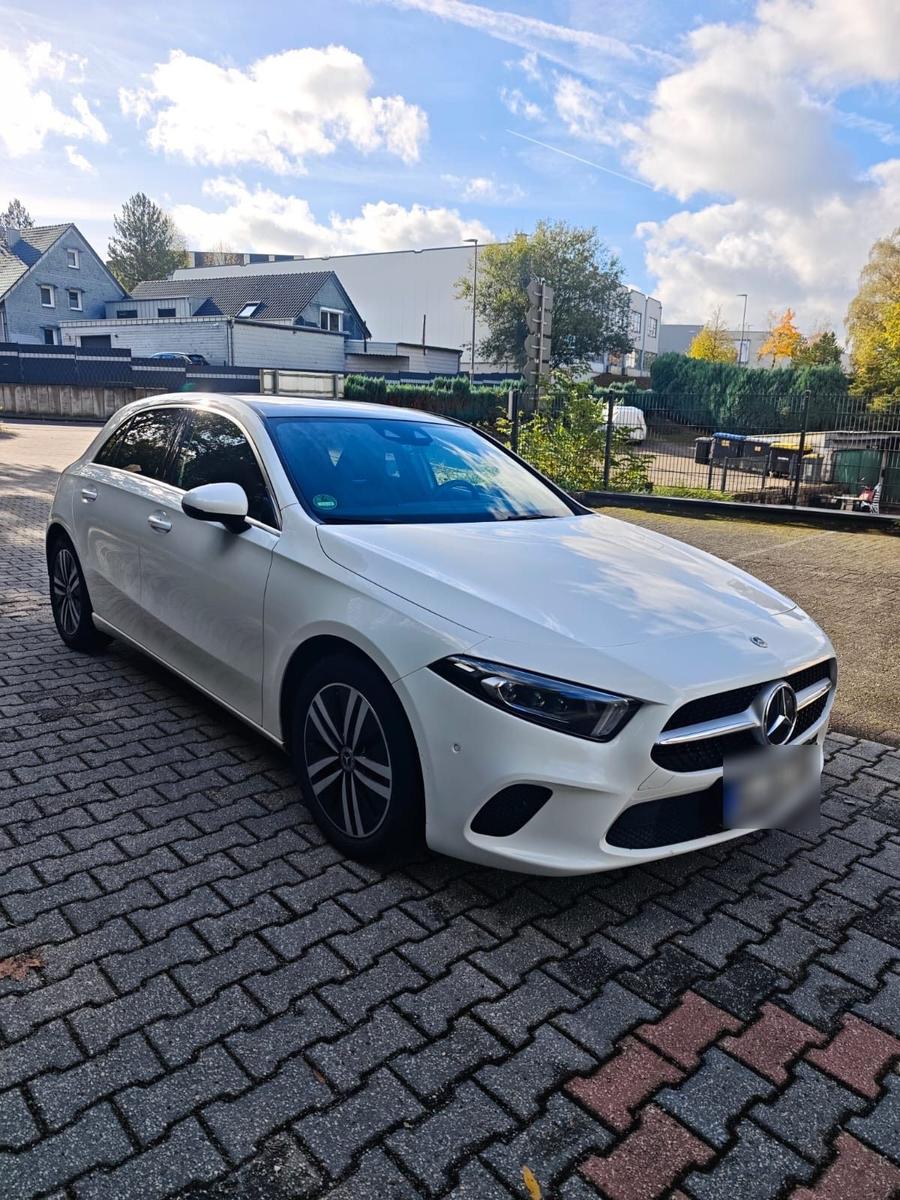 Mercedes-Benz A 180