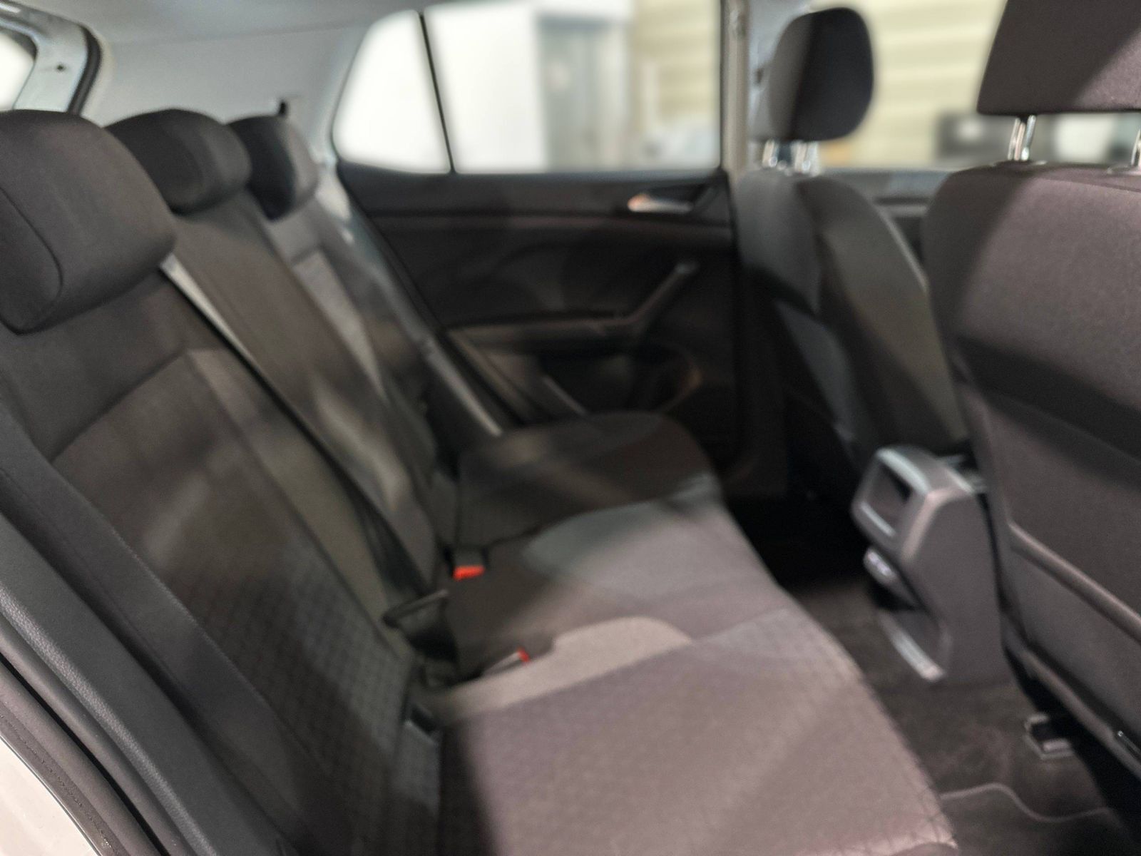 Volkswagen T-Cross - Bild 12