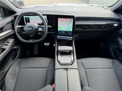 Fahrzeugabbildung Austral Techno Esprit Alpine 1.2 E-TECH Full Hyb