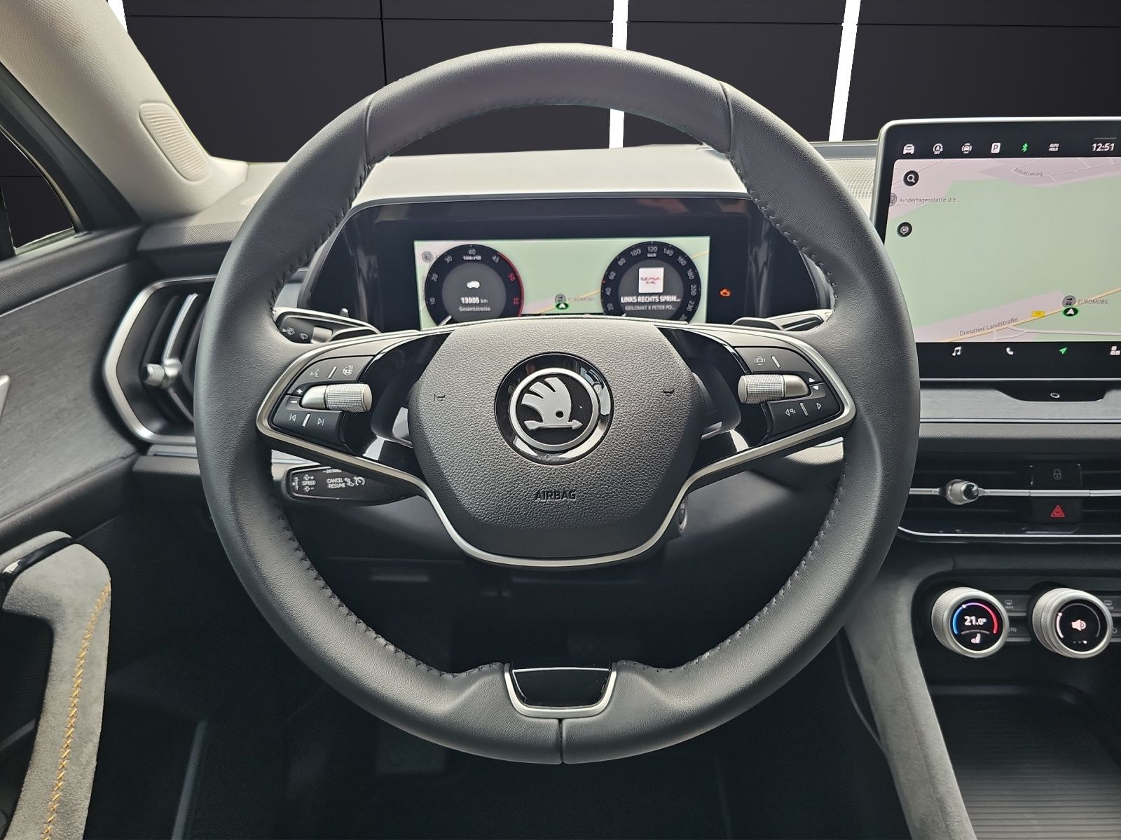 Fahrzeugabbildung SKODA Kodiaq TDI  4x4 Selection DSG ACC AHZ KAMERA
