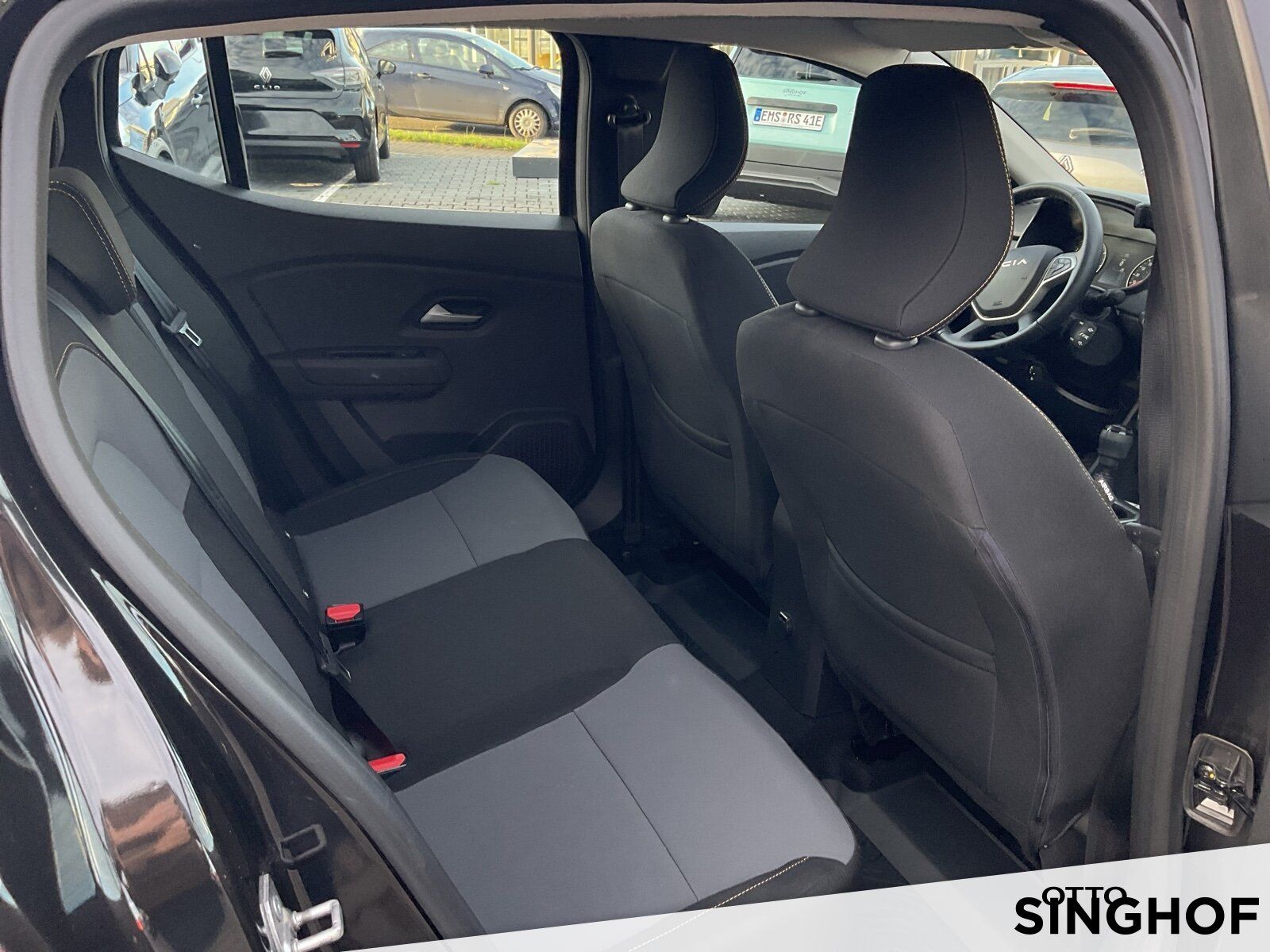 Fahrzeugabbildung Dacia Sandero Stepway Extreme+ TCe 100 ECO-G