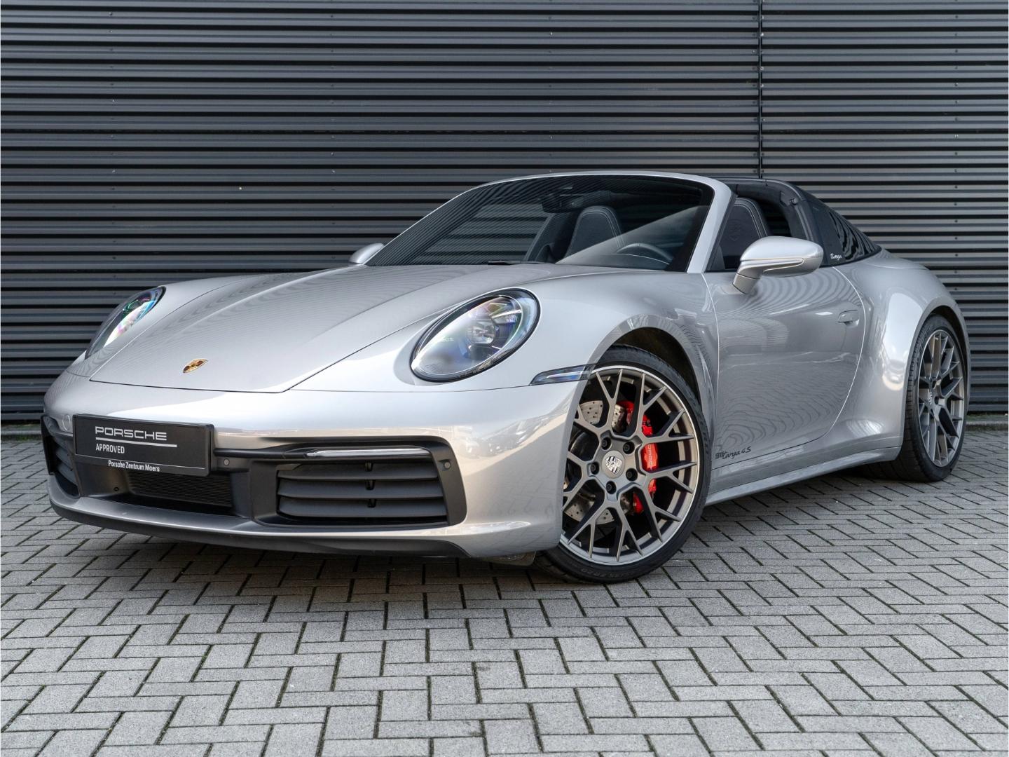Porsche 992 Targa 4S  20/21'' BOSE LED Sportlenkrad uvm.